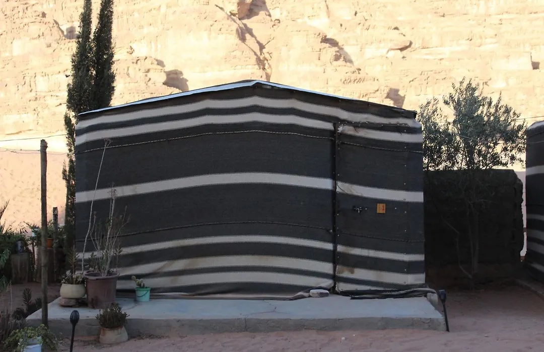 Martian Desert Camp-1
